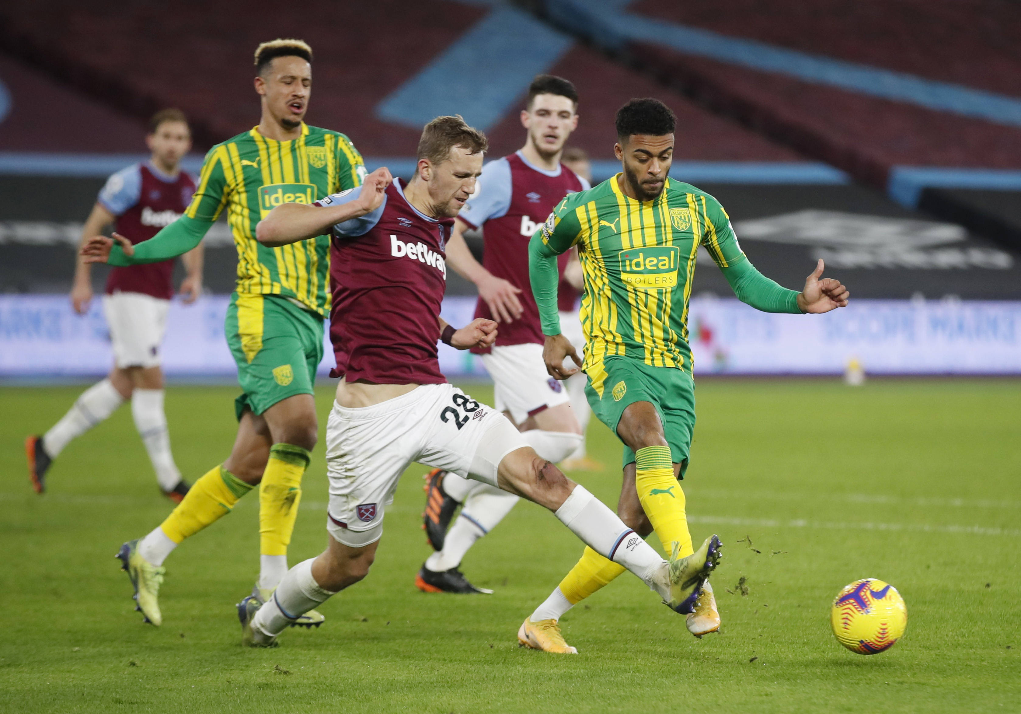 备受推崇 备受推崇