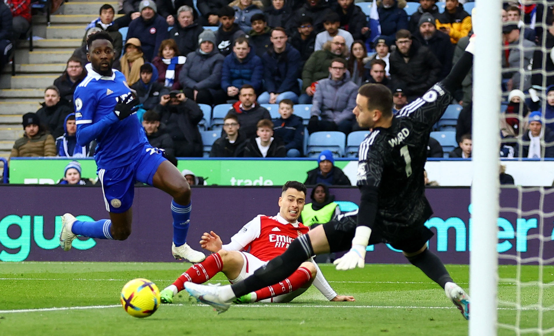 感到担忧 感到担忧